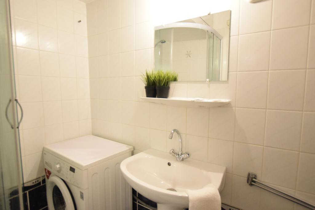 Apartment Budget By Hi5 - Vaci Street 44